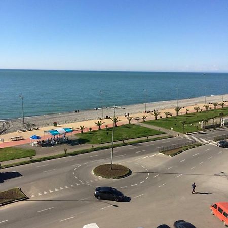 House On The Beach Batumi Exteriör bild